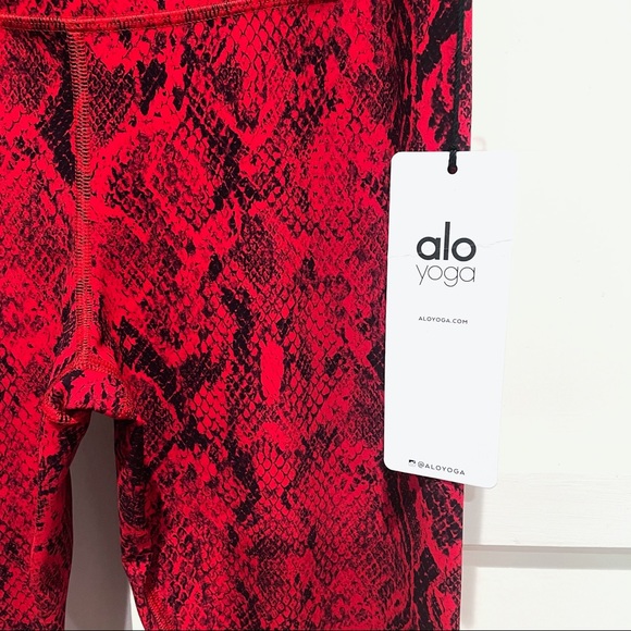 NWT - Alo Yoga High-Waist Snakeskin Vapor Legging - Picture 11 of 11
